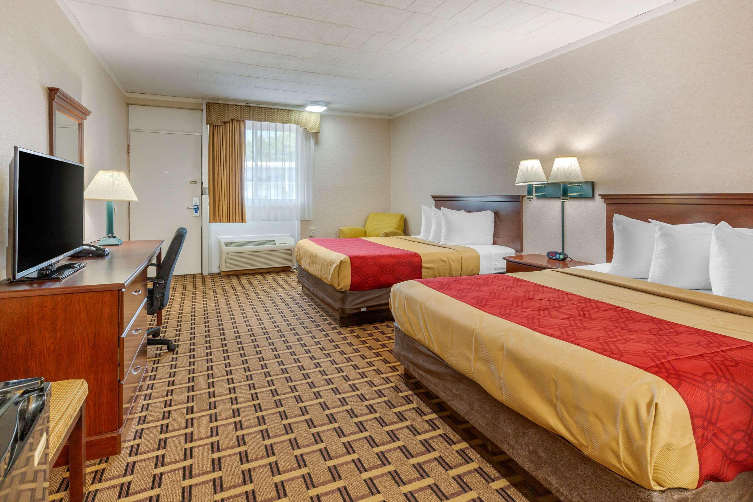 Rodeway Inn Mystic Εξωτερικό φωτογραφία
