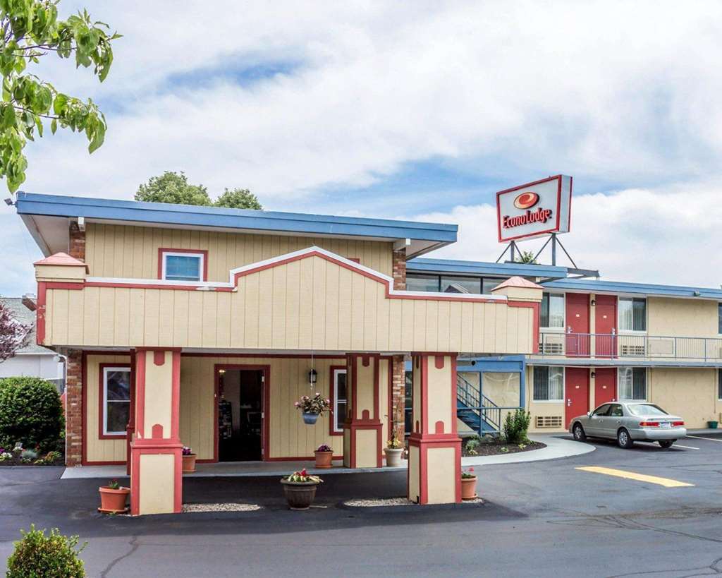 Rodeway Inn Mystic Εξωτερικό φωτογραφία