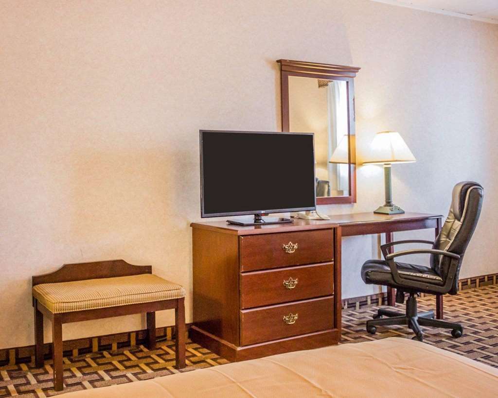 Rodeway Inn Mystic Δωμάτιο φωτογραφία